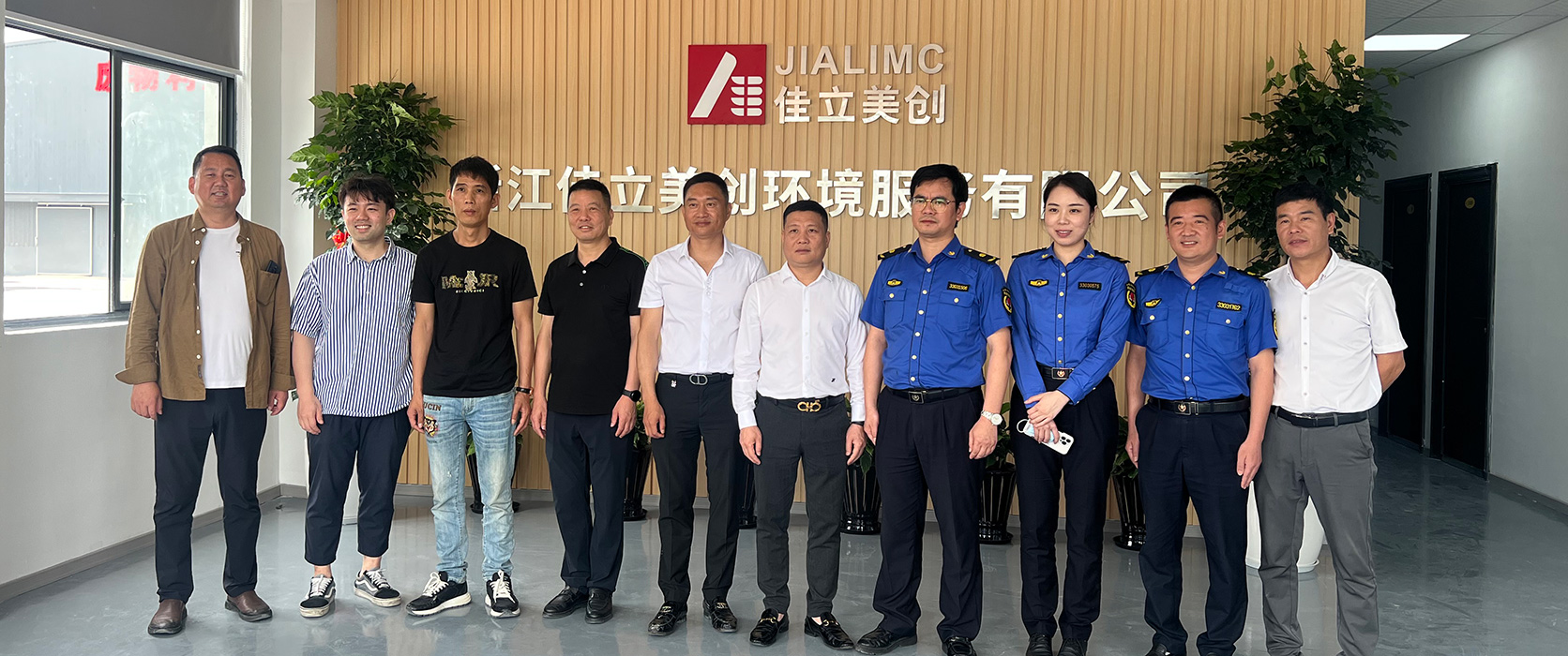 浙江温州年处理量60万吨建筑装修垃圾回收再利用现场，综合利用率可达百分百